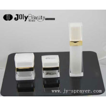 2016 latest luxury square acrylic cosmetic jar